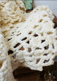 VINTAGE HAND CROCHETED BLANKET - GORGEOUS