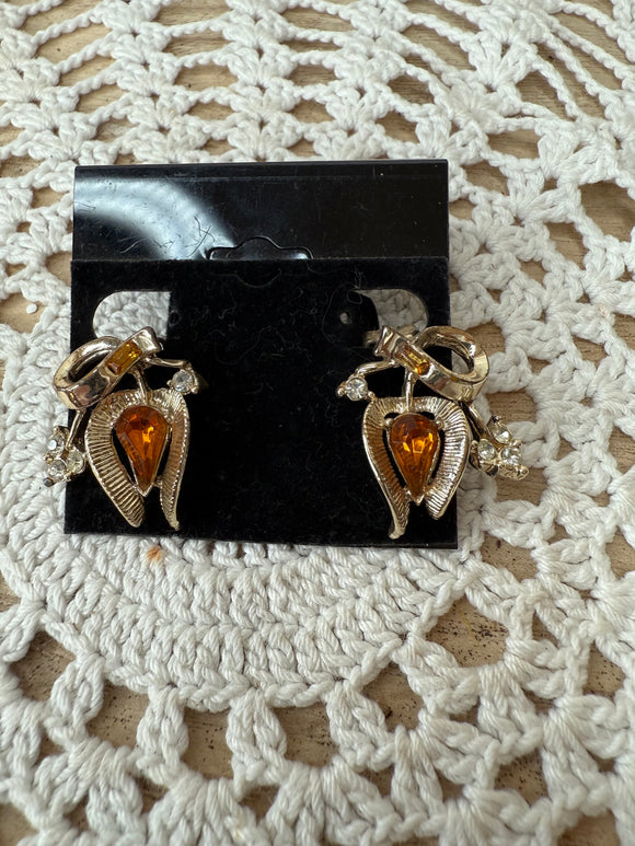 VINTAGE TOPAZ CLIP ON EARRINGS