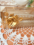 VINTAGE GOLDEN ROSE TISSUE HOLDER