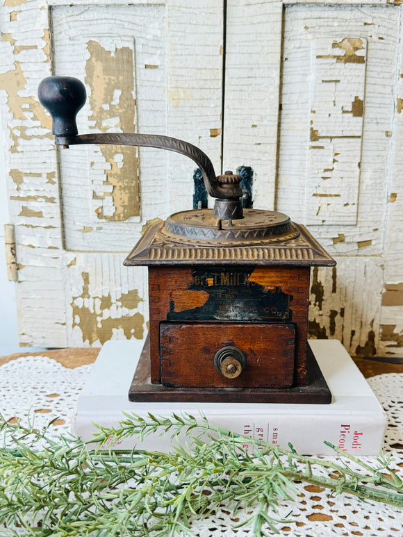 ORNATE VINTAGE WOODEN COFFEE GRINDER