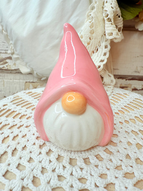 CUTE VINTAGE GNOME STATUETTE - PINK