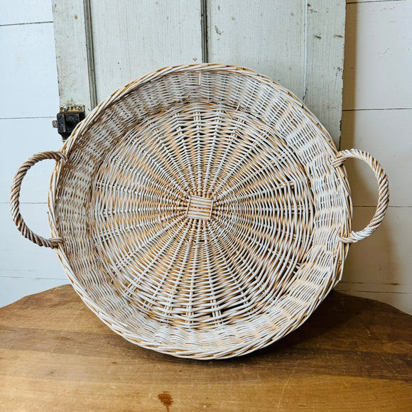 GORGEOUS CIRCULAR WICKER BASKET VINTAGE