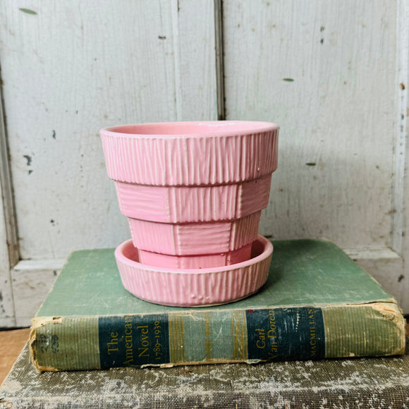 VINTAGE 1940s MCCOY PINK PLANTER