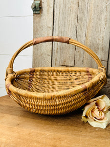 MEDIUM GATHERING BASKET OVAL VINTAGE
