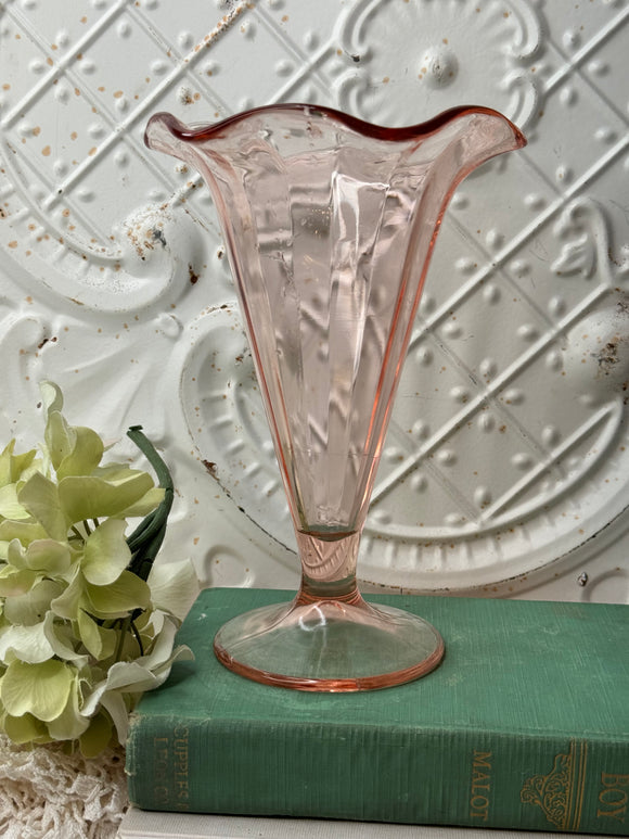 VINTAGE PINK DEPRESSION GLASS VASE