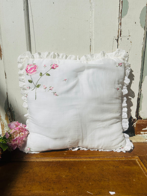 EMBROIDERED VINTAGE THROW PILLOW