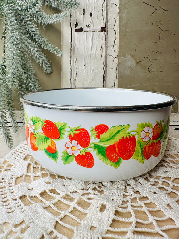 VINTAGE STRAWBERRY ENAMEL DISH BOWL