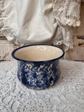 VINTAGE BLUE POTTERY SPLATTERWARE APPLE BAKER