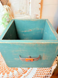 VINTAGE HAND PAINTED BOX WITH HANDLE