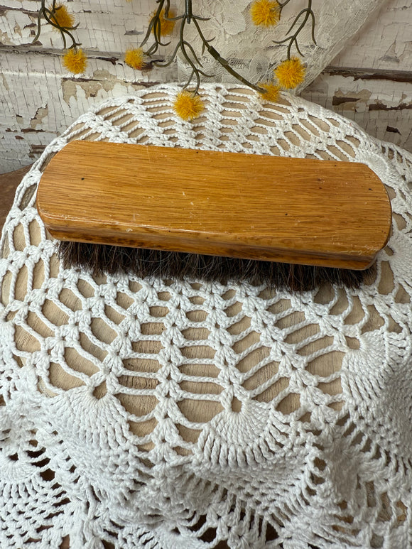 VINTAGE WOOD HORSE HAIR BRUSH