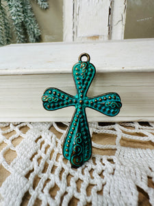 EMERALD GREEN ORNATE VINTAGE CROSS PENDANT CHARM