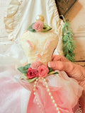 VINTAGE EMBROIDERED ORNATE BODICE DECOR