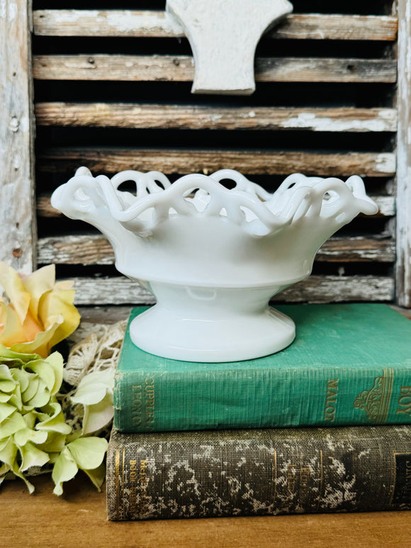 MILK GLASS VINTAGE DETAILED EYELET COMPOTE