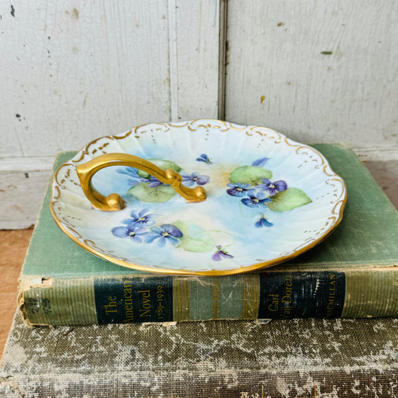VINTAGE HAND PAINTED PORCELAIN HANDLE PLATE