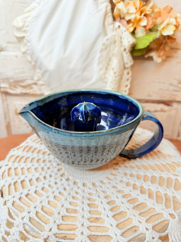 VINTAGE BLUE POTTERY JUICER PITCHER