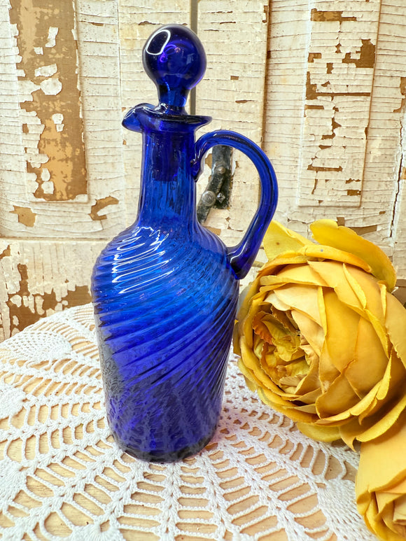 COBALT BLUE VINTAGE SWIRL DECANTER