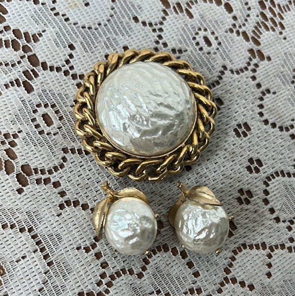 SARAH COVENTRY PEARLESCENT CLIP ON EARRINGS AND BROOCH #1