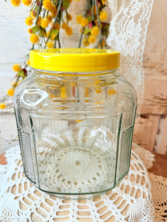 LARGE GLASS PANTRY JAR