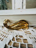 SWIRL ORNATE VINTAGE BROOCH