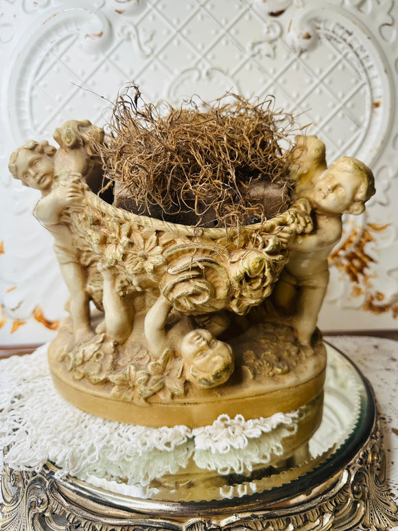 ORNATE VINTAGE ANGEL ECRU PLANTER