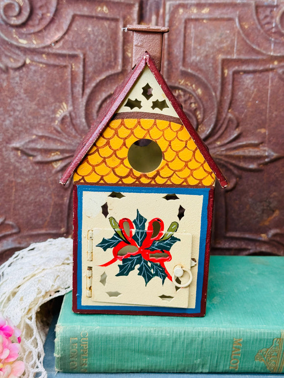 VINTAGE HANDPAINTED BIRDHOUSE DECOR