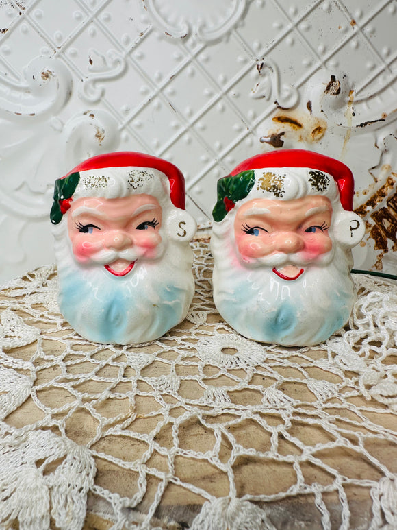 JAPAN VINTAGE RARE SANTA SALT AND PEPPER SHAKERS