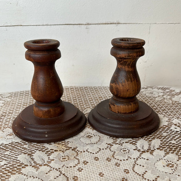 SET OF WOODEN VINTAGE CANDLESTICK HOLDERS