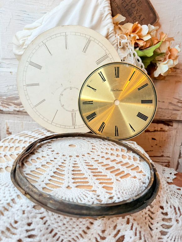 ANTIQUE CLOCK DIAL VIGNETTE #1