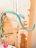 VINTAGE FLOWERY METAL WREATH STAND