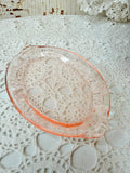 VINTAGE PINK DEPRESSION GLASS DETAILED OVAL PLATE