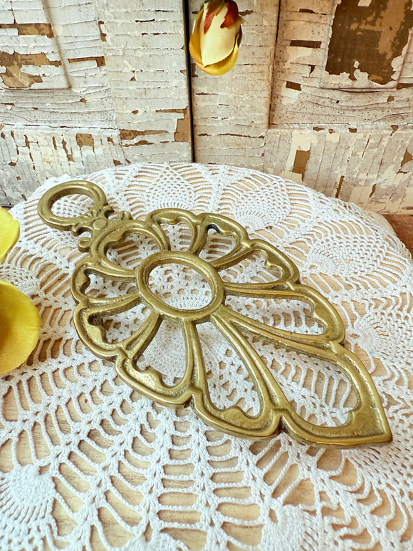 CLASSIC BRASS TRIVET DECOR #1