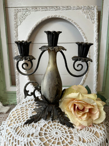 ORNATE FLORAL VINTAGE PEDESTAL CANDELABRA