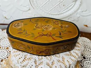 ANTIQUE FLORAL STYLE BOX