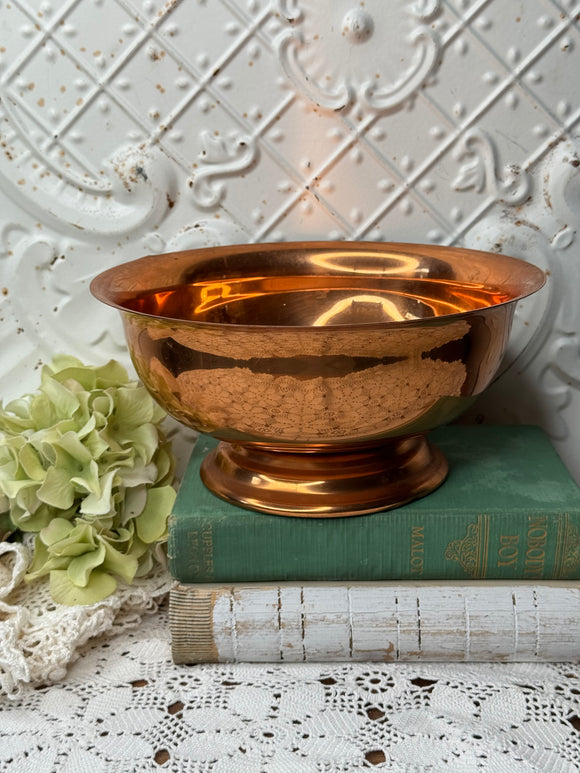 COPPER VINTAGE BOWL ON PEDESTAL