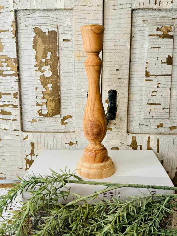 VINTAGE WOOD CANDLESTICK HOLDER