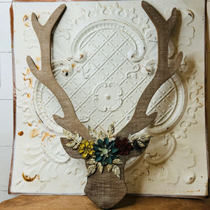 ORNATE WOOD AND FLORAL ANTLER WALL DECOR
