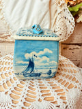 AMAZING VINTAGE DELFT DETAILED METAL BOX HAND PAINTED