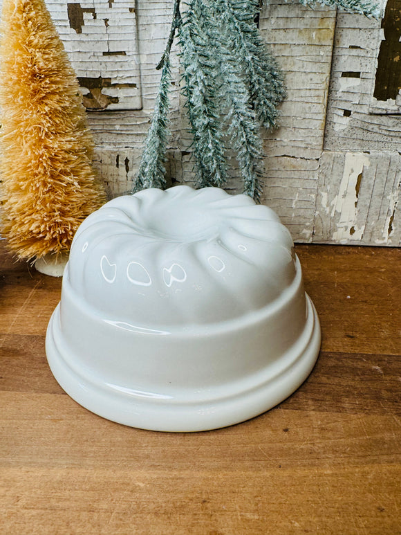 MILK GLASS VINTAGE BUNDT PAN - 2 AVAILABLE