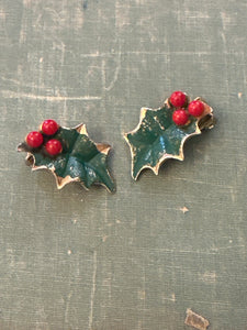 HOLLY LEAR DETAILED   - VINTAGE EARRINGS