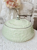 VINTAGE DETAILED CASSEROLE DISH AND LID POT