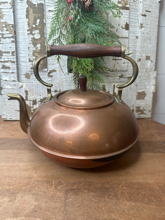 ITALY LARGE COPPER ANTIQUE TEA KETTLE