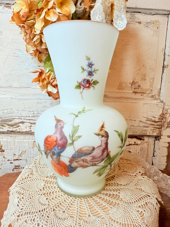 VINTAGE FROSTED GLASS PHEASANT VASE LARGE