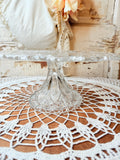 VINTAGE CRYSTAL GLASS DETAILED CAKE PLATE ON PEDESTAL