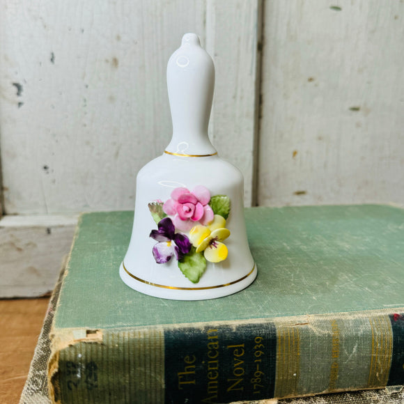 ORNATE VINTAGE FLORAL BELL