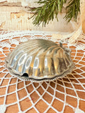 QUEEN ANN SILVER VINTAGE CLAM SHELL CAVIAR DISH