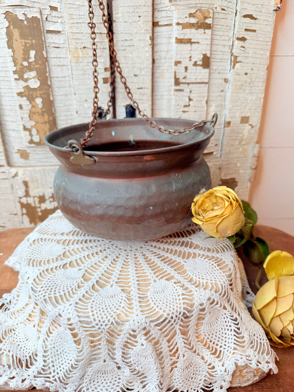 VINTAGE HAMMERED COPPER HANGING PLANTER