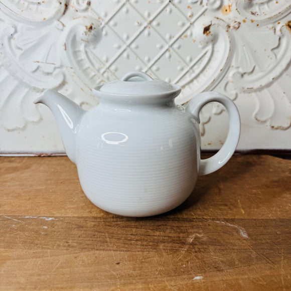 VINTAGE THOMAS GERMANY WHITE PORCELAIN TEAPOT #1