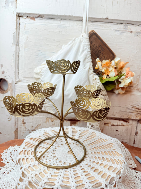 GOLD FINISH CUPCAKE STAND