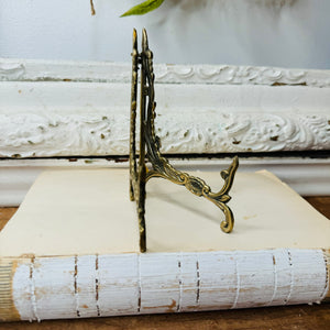 ORNATE BRASS VINTAGE EASEL