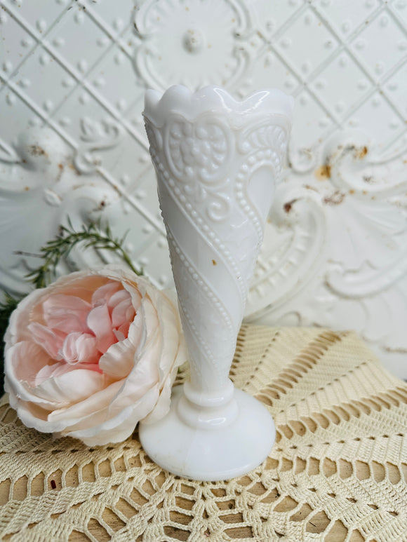 ORNATELY DETAILED MILK GLASS BUD VASE SCALLOPED